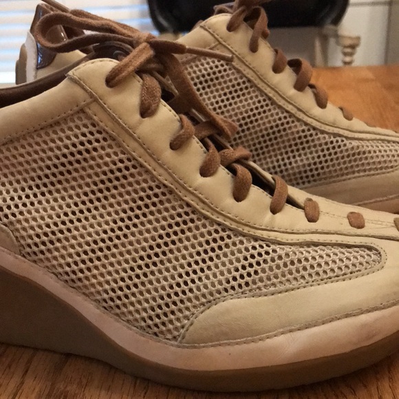 Wedge Leather & Mesh Sneakers - by Tsubo - Picture 9 of 9